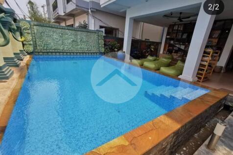 14 Bedroom Hostel For Sale - Night market Area, Siem Reap