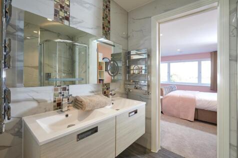 Broad View_Interior_016.jpg