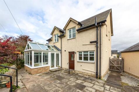 2 Waverley Gardens Darnick 52.JPG