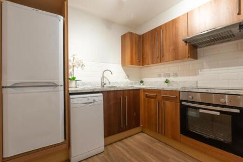 SYF12 - Kitchen