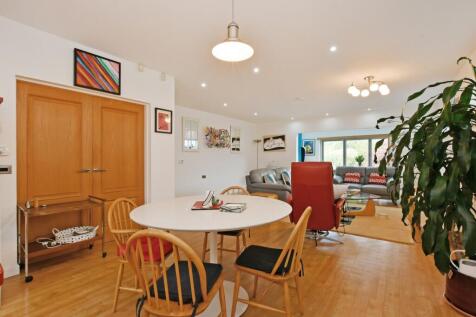 Kitchen - Reception Room