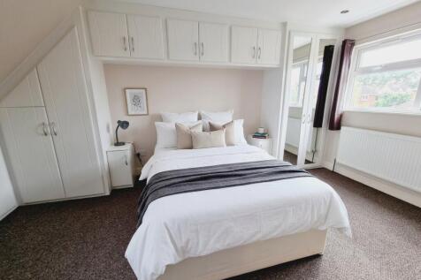 26a The Close, Leamington Spa photo 4