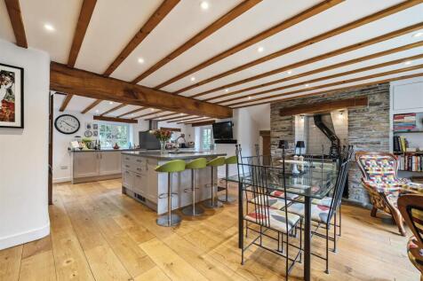 Farmhouse Kitchen &amp; Breakfast Room