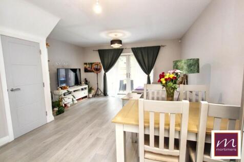 Richardson Close, Aylesbury photo 5