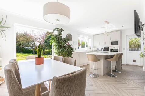 69 Wilbury Road-2.jpg