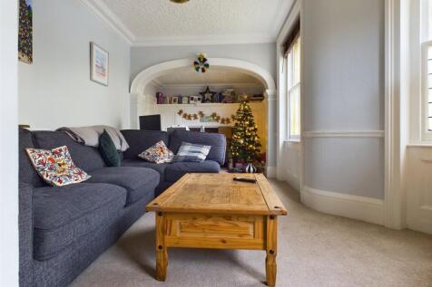 Flat To Rent
