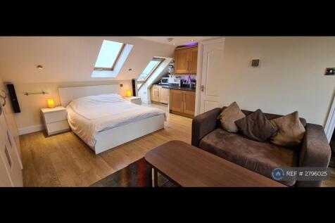 Loft Apartment