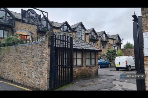 Entrance To The Yard