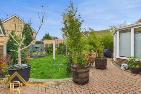 CAM03016G0-PR0044-STILL030