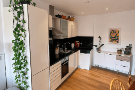 1 bed flat to rent Latitude Apartments, London CR