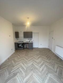366 Ormskirk Road, Wigan photo 3