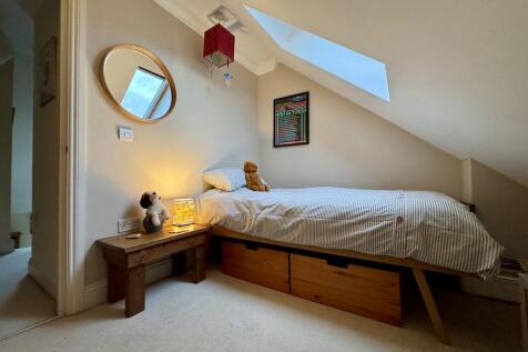 Burnhams bedroom ...