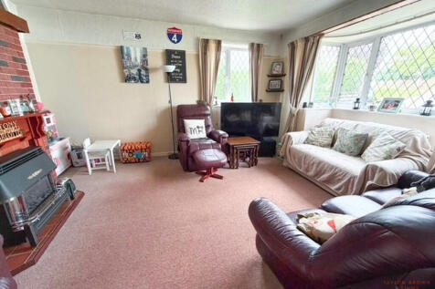 lounge 2