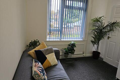 Cunningham Road photo 4
