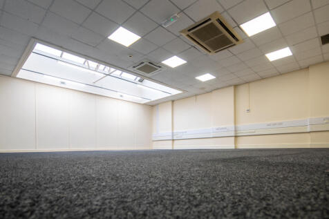 Office to rent Image 9