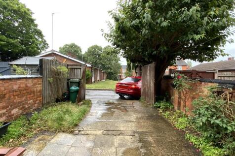Garden/ Parking