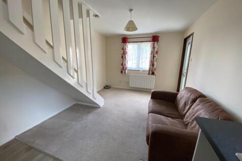 Cornfield Road, Devizes, SN10 photo 3
