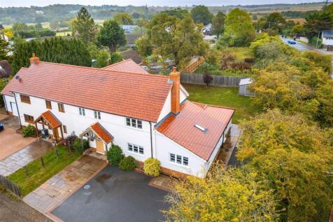 1a, Bumbles Green aerial  (7).jpg