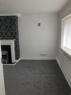Bury Road, Newton Aycliffe, County Durham, DL5 5DL photo 4