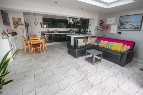 Dining/Living/Kitchen