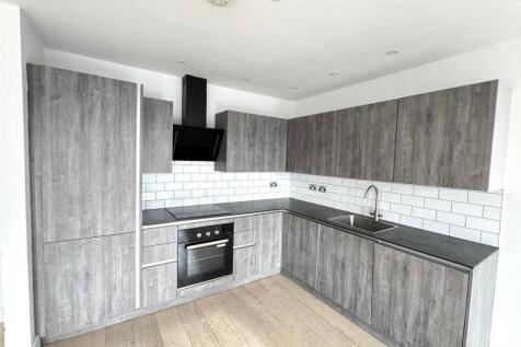 Kitchen (2).jpg