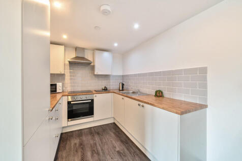 1298381-8-684fe0d...