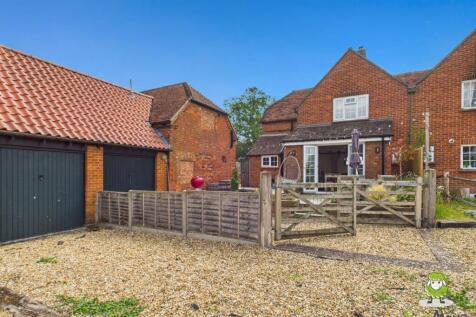 EweMove Basingstoke Estate Agents 17 Vyne Road 