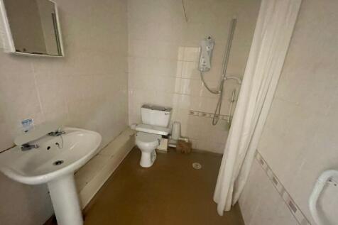 Bathroom T202606031510.jpg