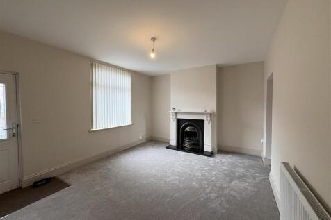 Woodhouse Lane, Wigan photo 3