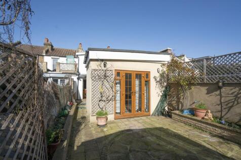 15 Palestine Grove SW19 external 3.jpg