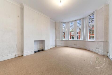 Albany-Road-Ground-Floor-Flat-06.jpg
