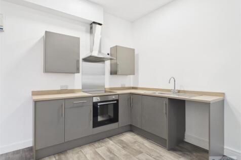 Kitchen/Living Area