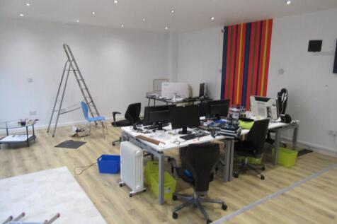 Roche Close 0612 12.JPG