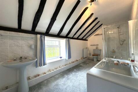 Four-Piece Bathroom 780