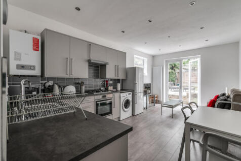 Mostyn Avenue