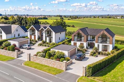 Rolling countryside views at Coxmoor Road