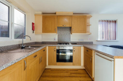 4-bed house on Wheeltappers Way, Loughborough, £1,907/mo
