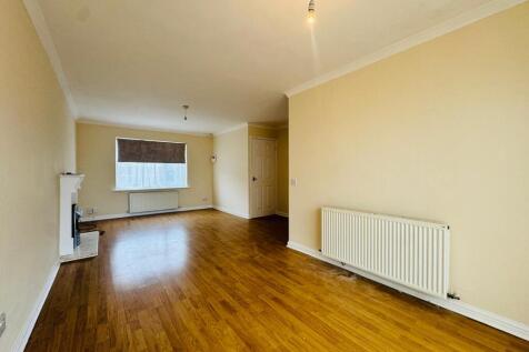 Fernwood, Redcar, Redcar And Cleveland photo 4