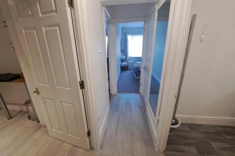 Harlestone Road, Northampton