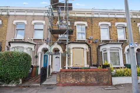 Ground Floor Flat, 393 High Road, London E11 4JT