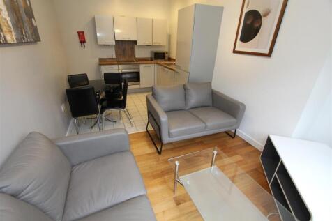 Living Room 1.JPG