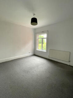 25 Warwick Drive, Wallasey, Merseyside, CH45 photo 4