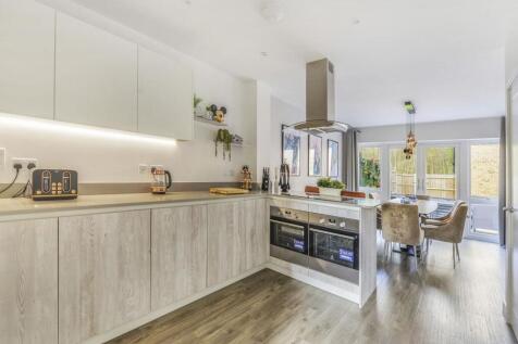 Kitchen/Living Space