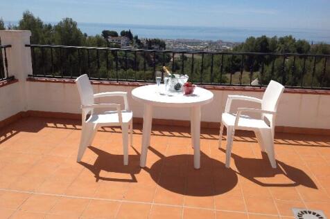 Balcon &amp; Seaview.