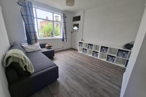 Beech Court, Kingsground, Eltham, SE9 5HB  photo 3