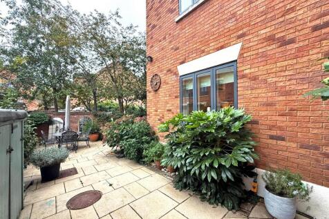 thumbnail_image2 (1).jpg