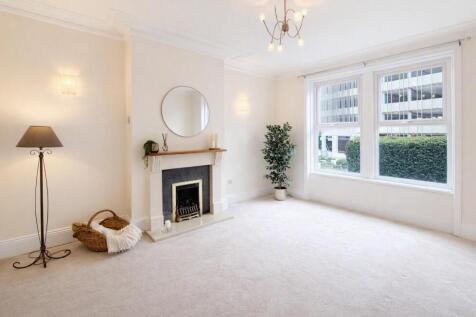 living room .jpg