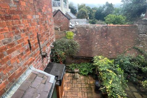 Courtyard Garden from 1st Floor