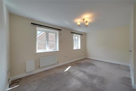 Evergreen Way, Mildenhall, Bury St Edmunds, Suffolk, IP28 photo 4