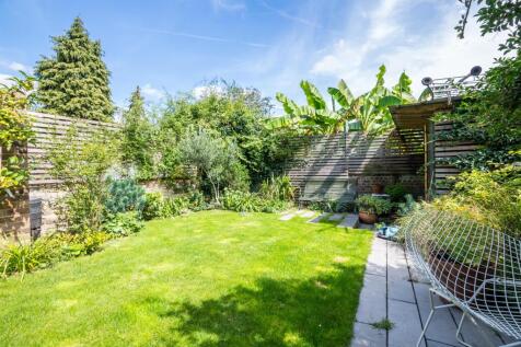 Bushey Hill Road-16.jpg
